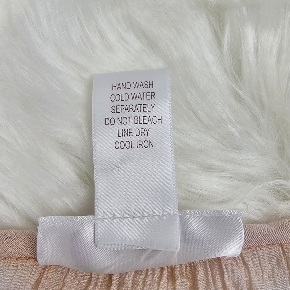 Pink Pineapple Tie-dye, Bell Sleeve Flowy Scoop Neck Top - Picture 6 of 6